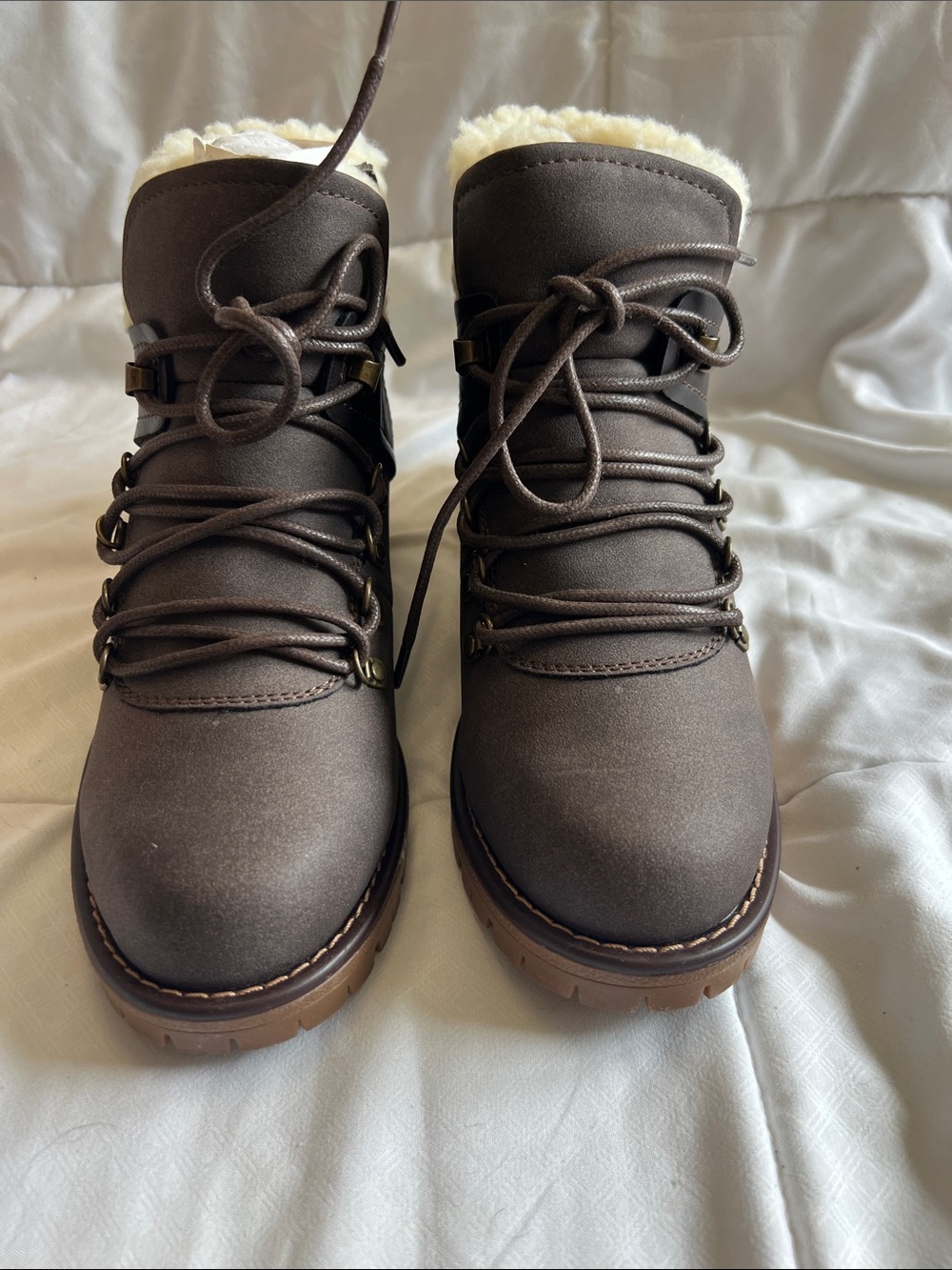 Women's Sport Brown Faux-Shearling Lace-Up Winter Boots-Kleo